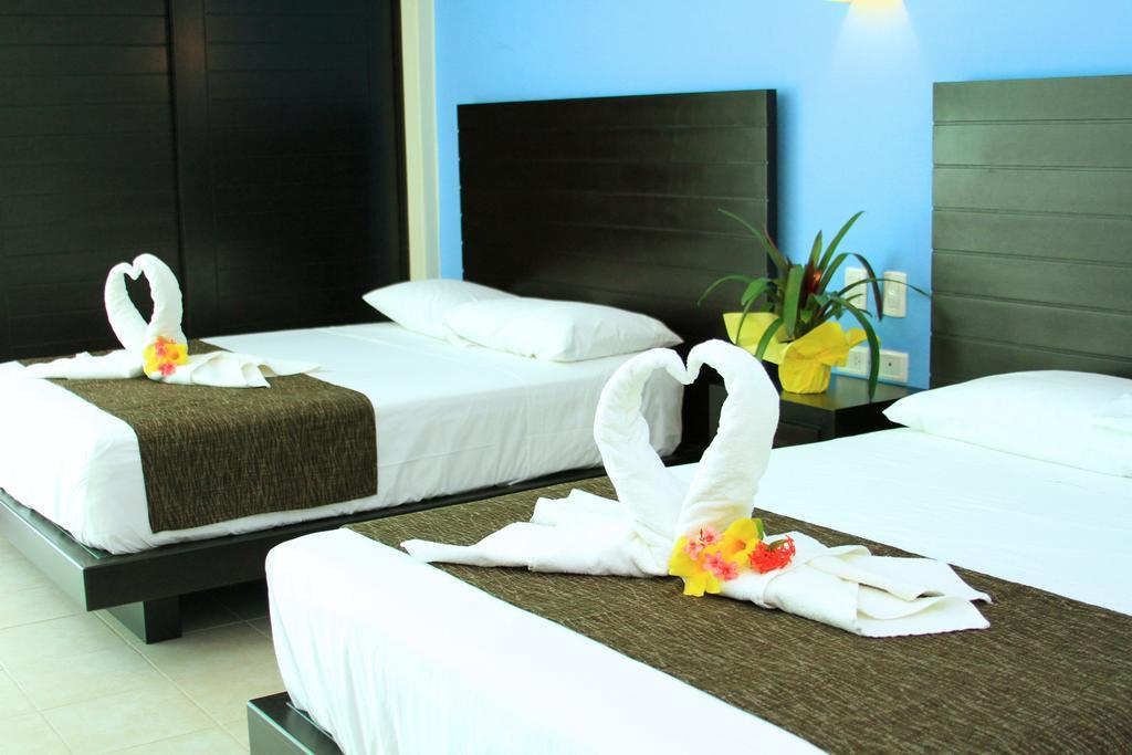 Angelo's Hotel Playa del Carmen Buitenkant foto